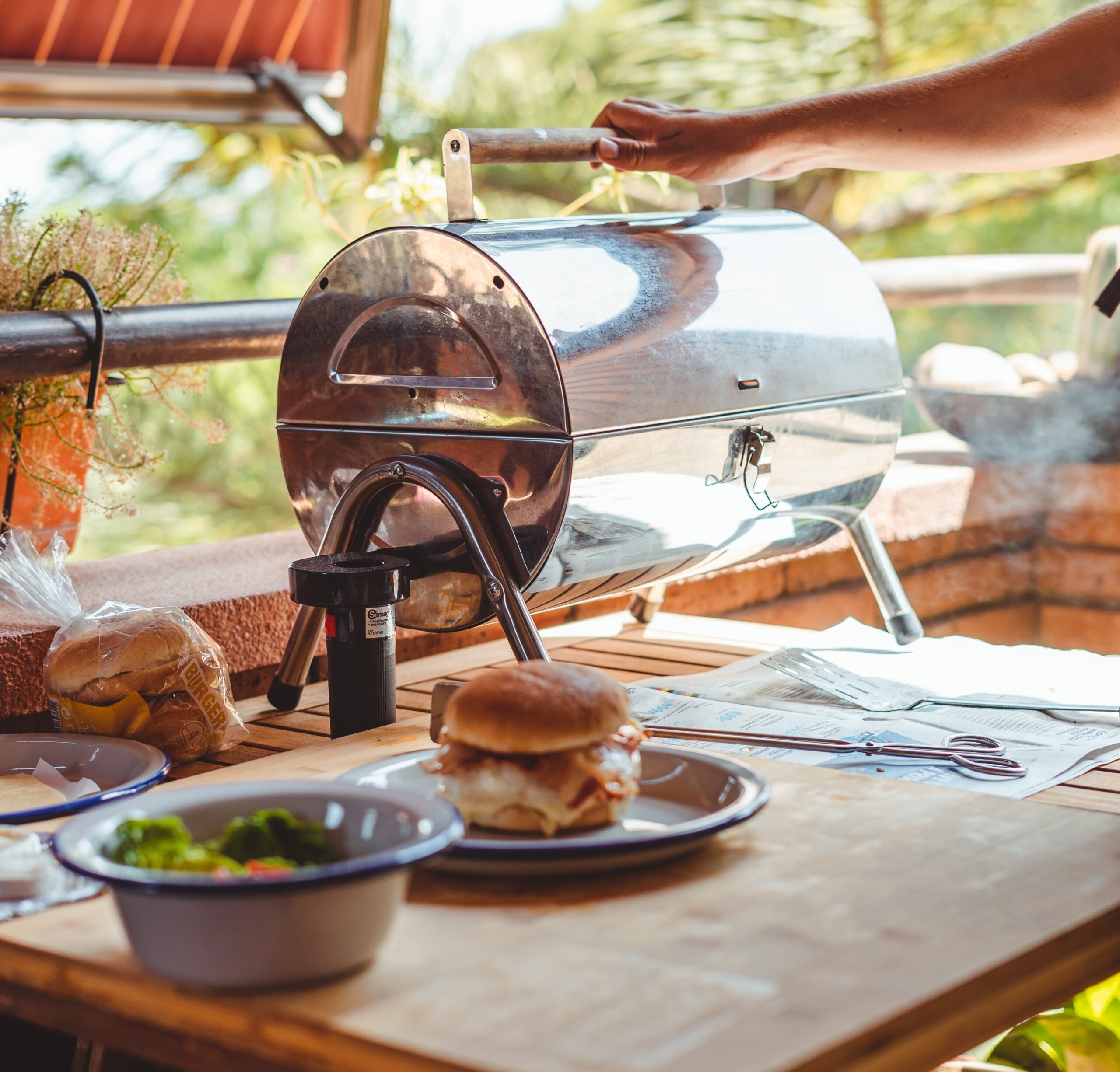 How to Design the Perfect Outdoor Kitchen