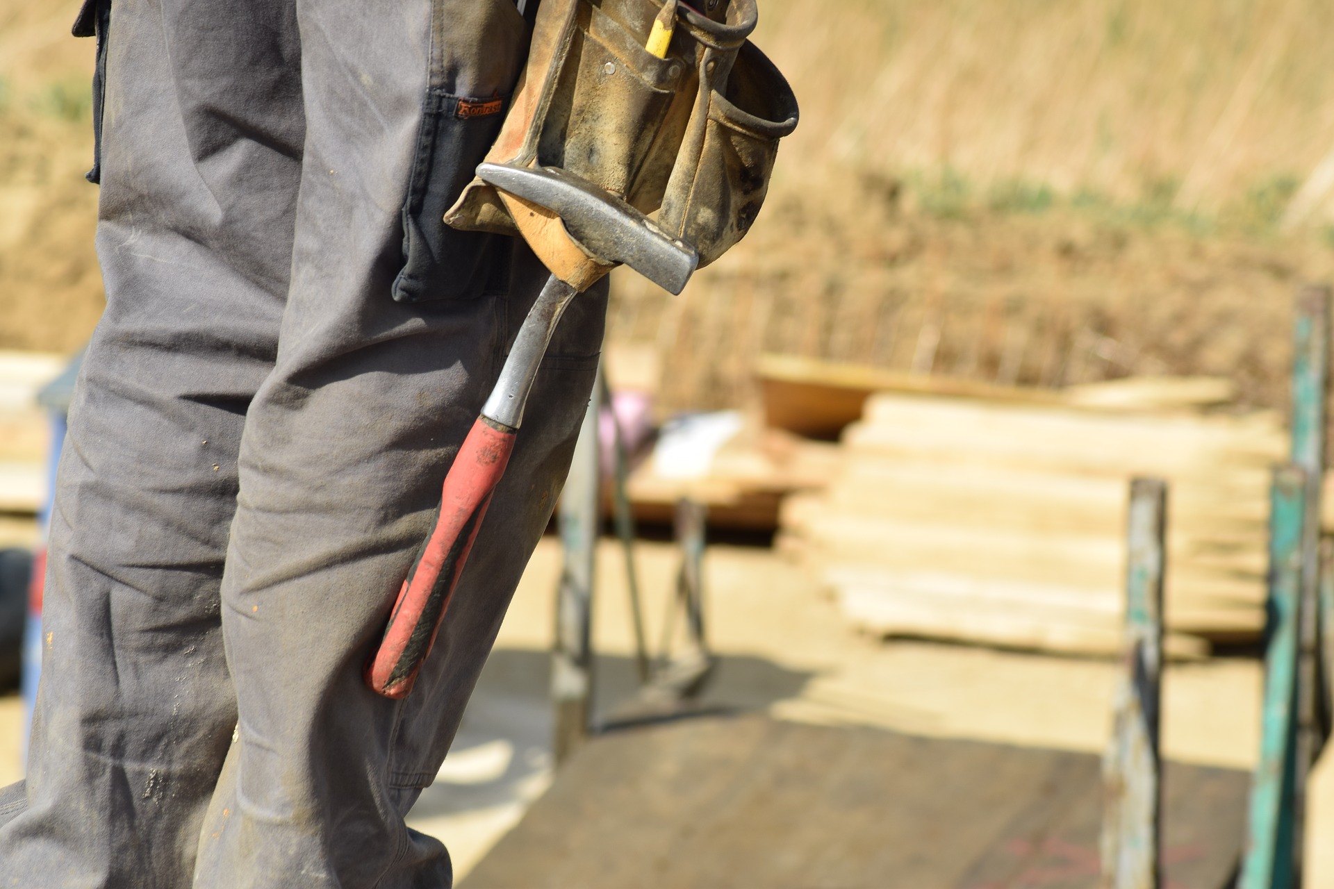 5 DIY Jobs to Make Your Home More Welcoming