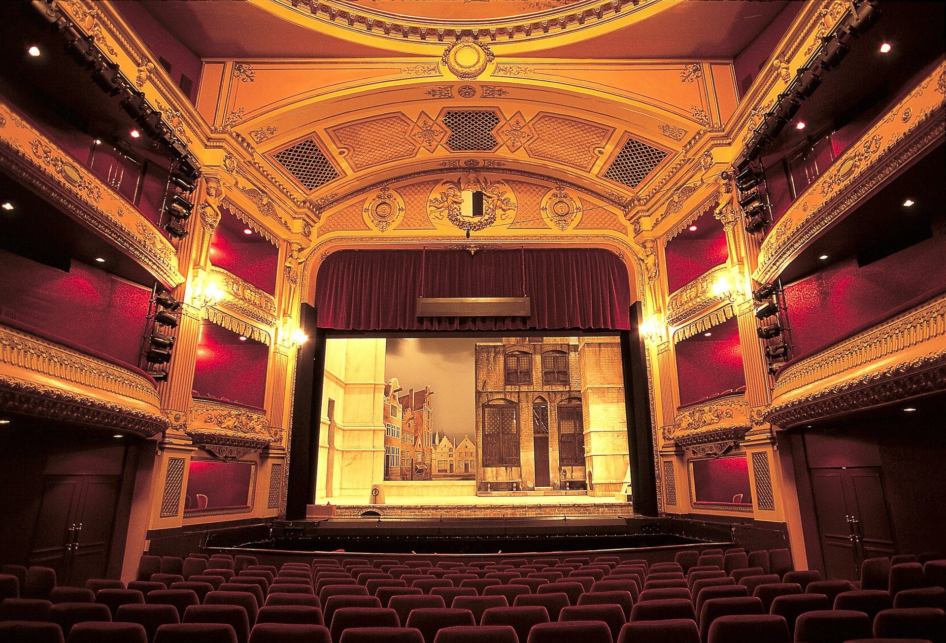 The Benefits Of Theatre School For Children
