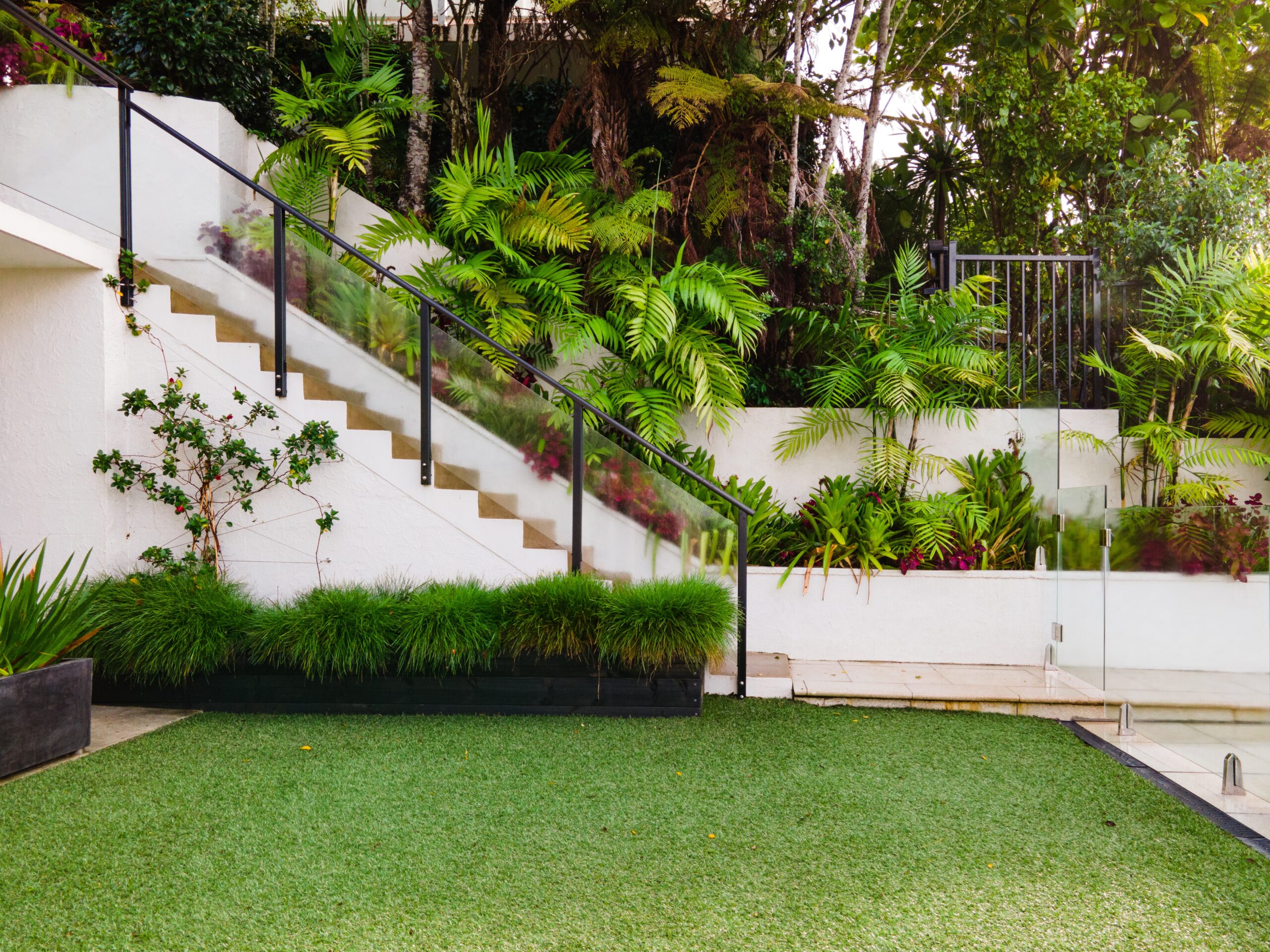 5 Ways to Stay Safe During Garden Renovations