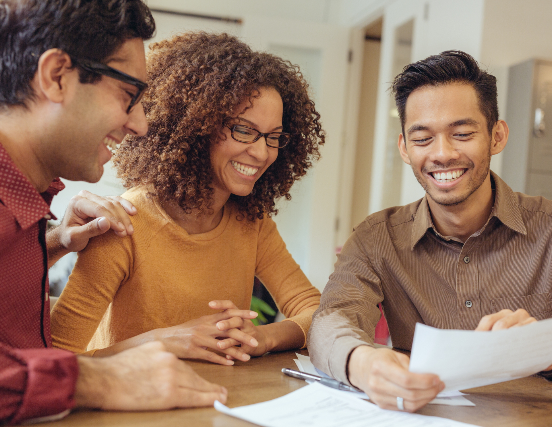 parents and teachers communicating